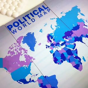 HIASAN DINDING WORLD MAPS SATU SET ISI 3 WALL DECOR HIASAN DINDING KAMAR PAJANGAN RUANGAN POSTER KAYU