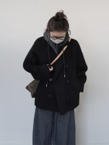 2025 Winter New Arrival Womens Thickened Short Woolen Coat Black Unique Stylish Korean Style Button Pocket Pure Color Jacket