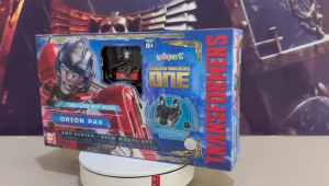 (Ready Stock) Yolopark AMK Series TF ONE Transformers (MOVIE 8) (Cog-less Mode) Orion Pax Model kit