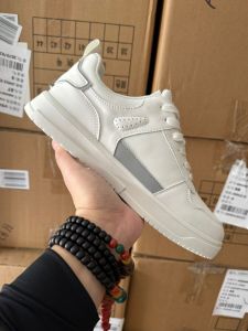 Men's Fashion High Top Sport Casual Shoes: Breathable Shock Absorption & Anti-Slip Soft Bottom Board