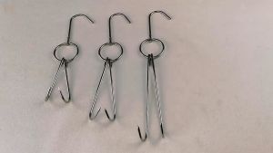 จัดส่งใน 24 ชั่วโมง ตะขอสแตนเลสสำหรับแขวนเป็ดย่าง/ไก่ต้ม/หมู ทนทาน รับน้ำหนักได้มาก สินค้าคุณภาพ พร้อมส่ง