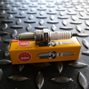 NGK G-POWER รุ่น MAR10A-J (4706) หัวเทียน Ducati Streetfighter Superbike ให้การจุดระเบิดไว ตอบสนองเร็ว ออกแบบมาเฉพาะสำหรับการแข่งขันหรือรถสมรรถนะสูง