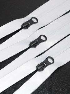 ซิปกันน้ำไนลอนแบบเปิดหาง 5# ฟิล์มสะท้อนแสง กระเป๋าเสือดาว ชุดปั่นจักรยาน แจ็คเก็ตกันฝน สายซิป 80 ซม.