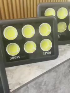 Đèn Led Pha Cốc Siêu Sáng IP66 Chống Nước 200w 400w 500w Đèn Pha Led - Bảo hành 1 năm