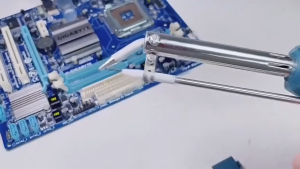 💥2025 อัพเกรดใหม่💥ปืนบัดกรี นำเข้าจากเยอรมัน หัวแร้ง แกนทำความร้อนไมกา 80W พลังใหญ่ 600 ℃ร้อนรวดเร็ว หัวแร้งบัดกรี 220v ด้ามจับกันลื่น ป้องกันลวก หัวส่งดีบุกอัตโนมัติ บัดกรี หัวแร้งอย่างดี