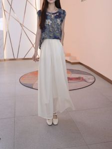 Fashionable Casual Printed Loose Luxury Set Summer 2025 New Style Age-Defying Versatile Wide Leg Pants Two-Piece Set