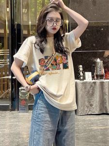 Stylish Design Cartoon Print T-Shirt