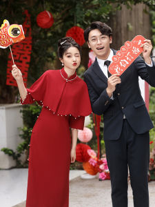 Red Wedding Cheongsam New Chinese Style Bride Dress High Slit Qipao Gown for Engagement Parties Daily Wear Polyester Fiber