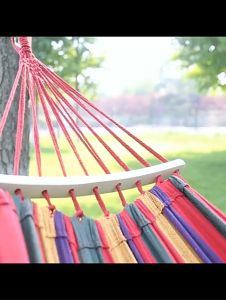 Tempat tidur gantung ayunan outdoor anti terguling/ayunan berkemah tebal bergaris warna-warni