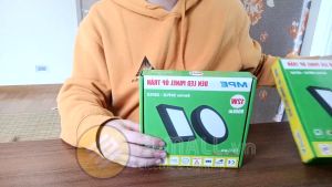 Đèn ốp trần vuông viền đen SSPLB2 12W 18W 24W 3000K-6500K MPE