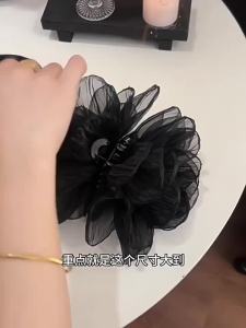 Stylish Net and 3D Floral Decorative Hair Clip