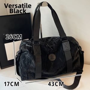 Large Capacity Water-resistant Travel Bag