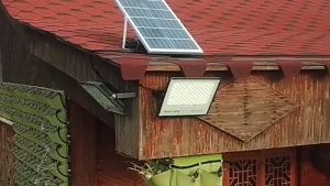 ไไฟโซล่าเซลล์ Solar Light แสงสีขา กันน้ำ กันฟ้าผ่า ไฟถนนโซล่าเซลล์IP67 ไฟกลางแจ้งพลังงานแสงอาทิตย พร้อมรีโมท