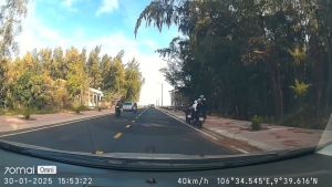 Camera hành trình 70mai Dash Cam Omni X200 - Giám Sát Từ Xa Bằng Mạng 4G Điều Khiển Xoay 360 Độ