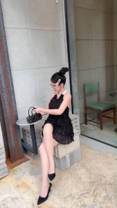 เดรสสั้นคล้องคอโขว์หลัง เดรสสั้นโชว์หลังเซ็กซี่ลายจุด สีดำ งานน่ารักมาก ใส่สบาย ภูเขา Good Luck (GL007)