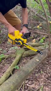 Maybuck ญี่ปุ่น เลื่อยโซ่ไฟฟ้าไร้สาย เลื่ยยตัดไม้ 12 นิ้ว เลื่อยไฟฟ้าแบต เลื่อยไร้สาย เลื่อยโซ่ยนต์ เลื่อยโซ่แบตเตอรี่ เลื่อยแบตเตอรี Cordless Chainsaw