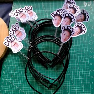 Bando Tuing-Tuing costum wajah / aksesoris kepala / Ulang tahun / birthday / cetak / nama / bando per / K-Pop / konser / Pesta Ulang Tahun dan Konser K-Pop