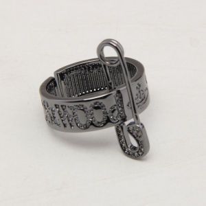 Wide Version Saturn Pin Ring Flash Diamond Element Fashion Jewelry Ring for Women Alloy Embedded Artificial Gem New Arrival