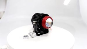 คุณค่าใช้จ่าย 2 ประสาท LED ไฟหน้าเลนส์ มินิไฟขับสปอตไลท์ 2 สี รักษา สปอตไลท์ 4 ตัว เช่น สีเหลือง สีเขียว สีอ่อน สีม่าแดง