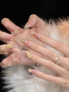 Hand-Painted Tulip Nail Tips White Enhancing Summer Fresh Ice Transparent 3D Flower Artificial Nails Wearable Nail Art