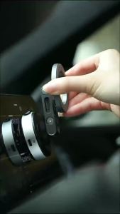 New Phone Holder Car Mount Mobile Phone Holder Magnetic Vacuum Adsorption Foldable 360 Degree Rotation