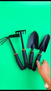 Bộ 4 món dụng cụ làm vườn tay cầm bọc cao su chắc chắn siêu tiện dụng gồm cuốc xẻng cào đất
