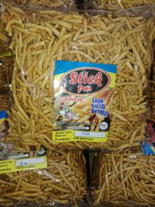 camilan stick bawang rasa original