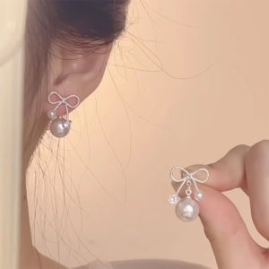 Elegant Silver Pearl Butterfly Knot Ear Cuffs Versatile Minimalist Fashion Jewelry Simple Shape Popular Ear Rings