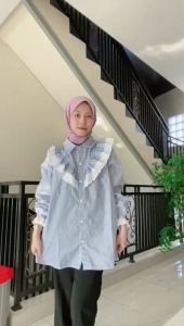 Yurina Top Blouse/Atasan Wanita Korea Terbaru 2024/Katun Polyester Mix Renda Depan/Kemeja Murah Lucu