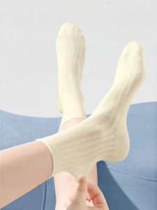 Secret World | Ladies Thin Cotton Summer Socks With Camellia Breathable Deodorant Boneless Design Mid-Calf