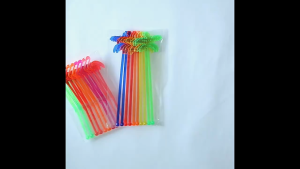 【การจัดส่งท้องถิ่น】ไม้ปะกบพลาสติก 18เซนติเมตร ตัวคนตีค็อกเทล สำหรับบาร์ใช้ครั้งเดียวทิ้ง ดีไซน์คริสตัลดาวบนยอดสี