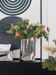 บัลลังก์ดอกไม้ปลอมคุณภาพสูง พลาสติก เครื่องประดับตกแต่งบ้าน สไตล์ชาติพันธุ์ ดอกไม้เทียม ดอกไม้ที่โต้กลับ ดอกไม้สีเขียว ดอกไม้ขนาดเล็ก ชั้นวางของ ตกแต่งโต๊ะทานอาหาร