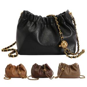 MOJOYCE Women Elegant PU Leather Shoulder Bag with Chain in Classic Black for Casual and Formal Occasions