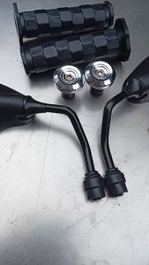 PAKET HANDGRIP GRIP HANFAT MODEL OCTAGON SET JALU STANG SPIRAL CHROME PLUS KACA SPION X1 UNIVERSAL BEAT MIO VARIO FIZ R JUPITER Z MX MIO SOUL AEROX NMAX PCX DLL