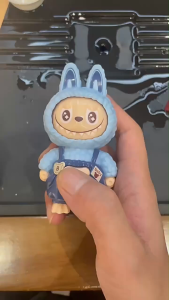 Rabbabu face-changing keychain doll doll pendant decompression toys hand-me-downs small ornaments拉布布变脸钥匙扣公仔娃娃挂件解压玩具手办小摆件 送朋友