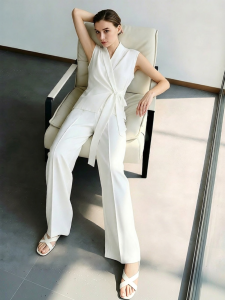 AMII | Summer Office Wear V-Neck Satin Tie Flowy Blouse