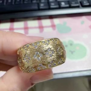 Huitan Flower Design Women Ring Gold Color Inlaid Shining Cubic Zirconia Noble Party Vintage Accessories Bohemian Lady Jewelry