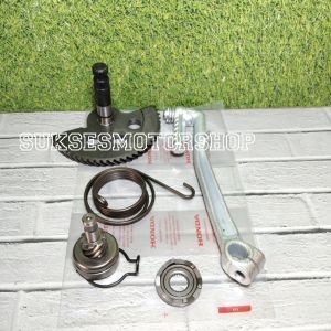 paketan selahan engkolan kick stater + gigi pinion + gigi kampak + per selah honda beat f1 scoopy spacy f1 pop vario 110 LED