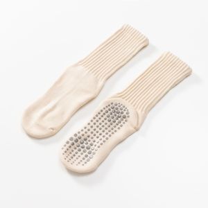 Non-Slip Yoga Socks Womens Mid-Calf Indoor Fitness Floor Socks Adult Pilates Socks Professional Cotton Blend Sport Style