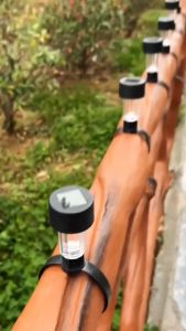 đèn led năng lượng mặt trời trang trí sân vườn bãi cỏ  Chống mưa - Trang trí chiếu sáng ngoài trời