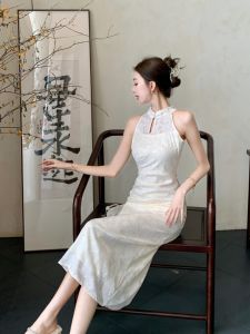 Elegant New Chinese Style Summer Dress Chic Reformed Cheongsam Sleeveless Floral Embroidery Ladylike Long Dress High Waist