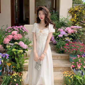 ชุดเดรสยาวแขนสั้นสไตล์ฝรั่งเศส AM NANA สำหรับผู้หญิง ชุดนางฟ้าสุดสง่างาม ชุดเดรสยาวปานกลาง ชุดทำงานฤดูร้อน 2025