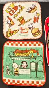 Peanuts Lucy at hotdog stall handkerchief