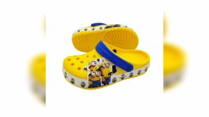 Cros Crocss Fun Lab Minions Kids & Junior Sandal Anak