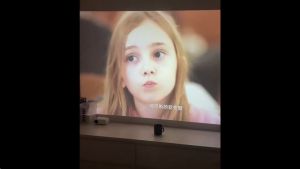 [SG Local Stocks] Mini Projector Smart HD Android Version with Built in Netflix Youtube Playstore Support Phone Mirroring PS4 Nintendo Switch