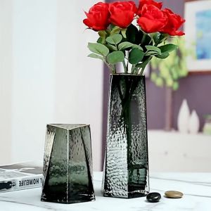 Lọ hoa thủy tinh bình hoa sơn vàng cao cấp phong cách Bắc Âu Nordic miệng tam giác độc lạ Qhouse