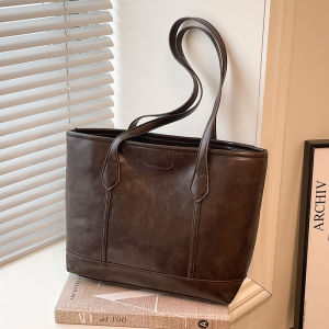 Fashionable Large Capacity Womens Tote Bag 2025 New Style Single Shoulder Handheld Bag Trendy Versatile Soft Leather Purse
