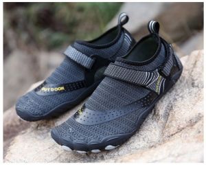 Sepatu Pantai olahraga pria tahan air outdoor hiking Diving