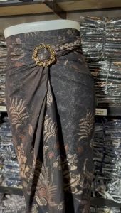 Rok Lilit Batik Murah Terlaris / Rok Pasangan Kebaya / Rok Panjang Muslimah / Rok Lilit Plus Ring Motif melati/FOTO (COD)Rok lilit batik/rok lilit bawahan Kebaya Rok Instans Bawahan Baju batik Bawahan Kebaya BANYAK MOTIF/Rok lilit motif batik warna t