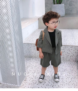 Stylish British Style Two-Piece Suit Set for Boys Summer Clothes Childrens Fashionable Baby Outfit Cotton Blend Material